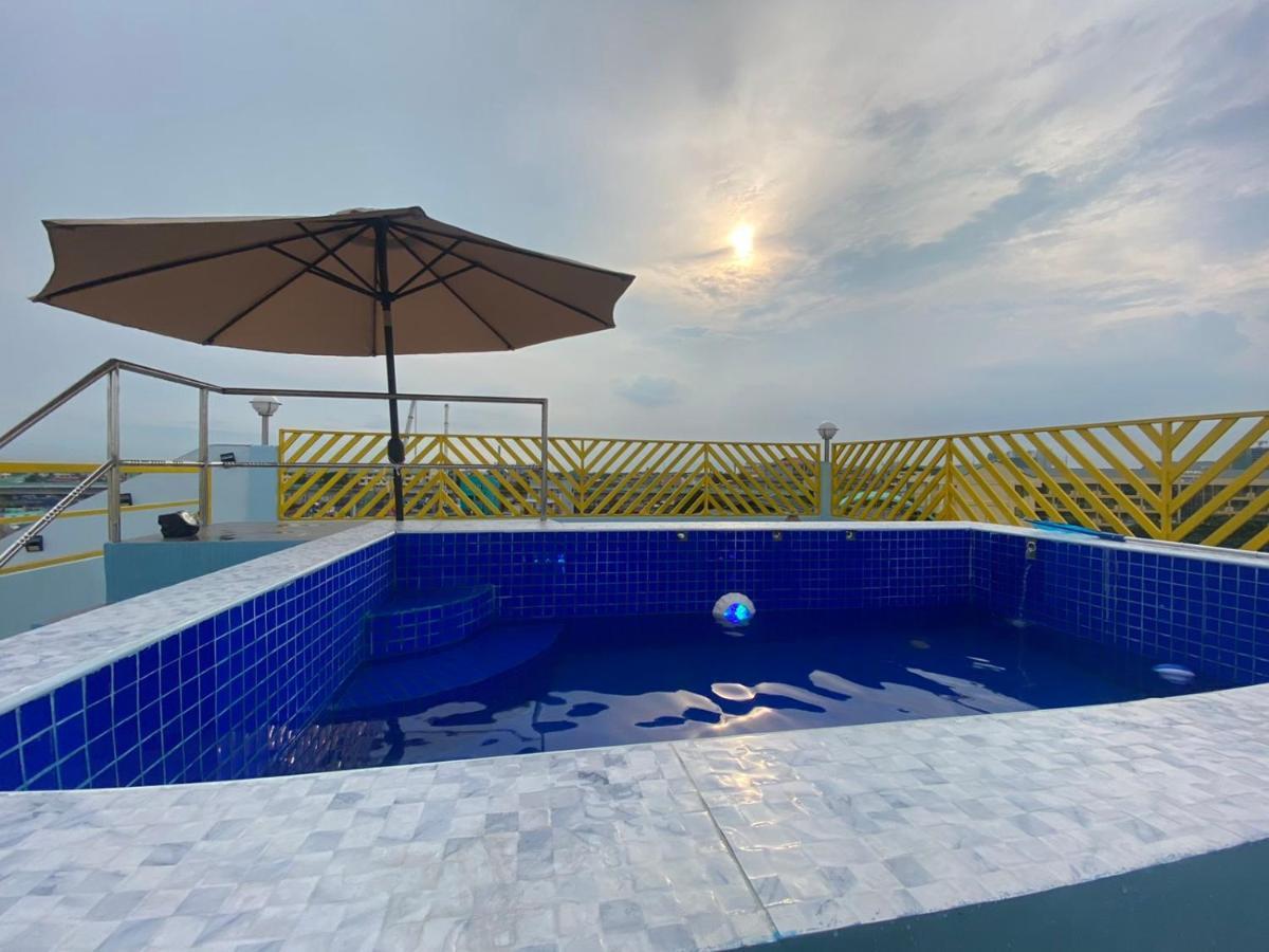 Rain Airport Bed And Breakfast Paranaque City Εξωτερικό φωτογραφία
